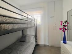 Bunk bed room 